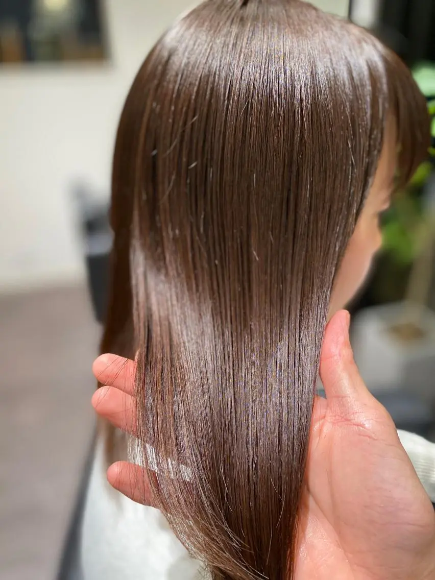 ロング トリートメント カット ヘアカラー トリートメント 成松 勇治のヘアスタイル
