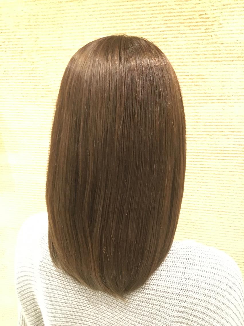 ミディアム セミロング 縮毛矯正 植田 敬太のヘアスタイル