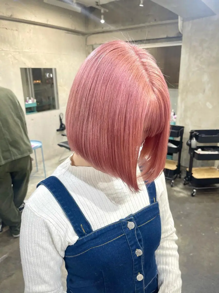 ミディアム カラー ハッシュカット/ハイ トーン/HIROKIのヘアスタイル