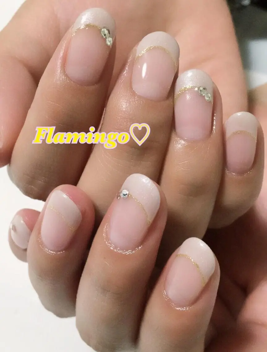 ネイル ラメ(グリッター) ストーンネイル フィルイン/爪育成♡ 40代からのサロンのネイルデザイン