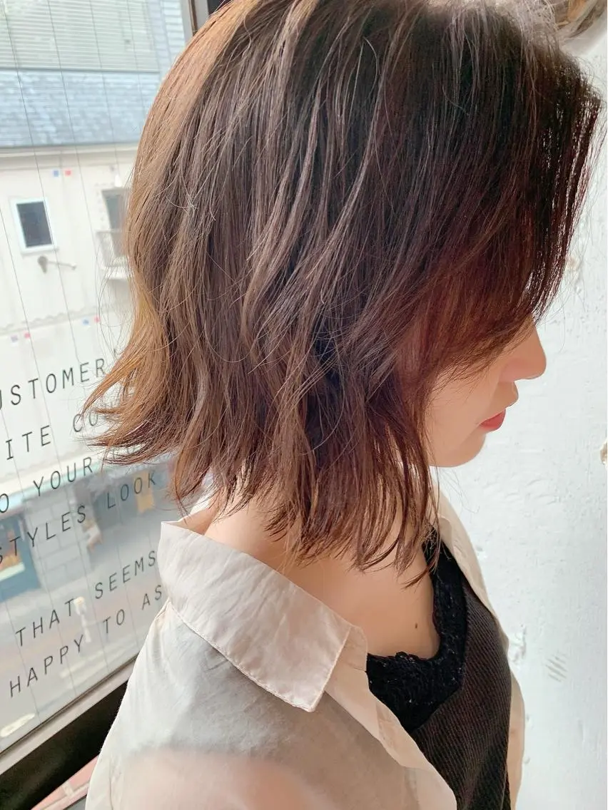ショート カラー ベージュカラー 外ハネヘア カット ヘアカラー 💛丁寧さNo.🥇 🧸片山智裕💛のヘアスタイル
