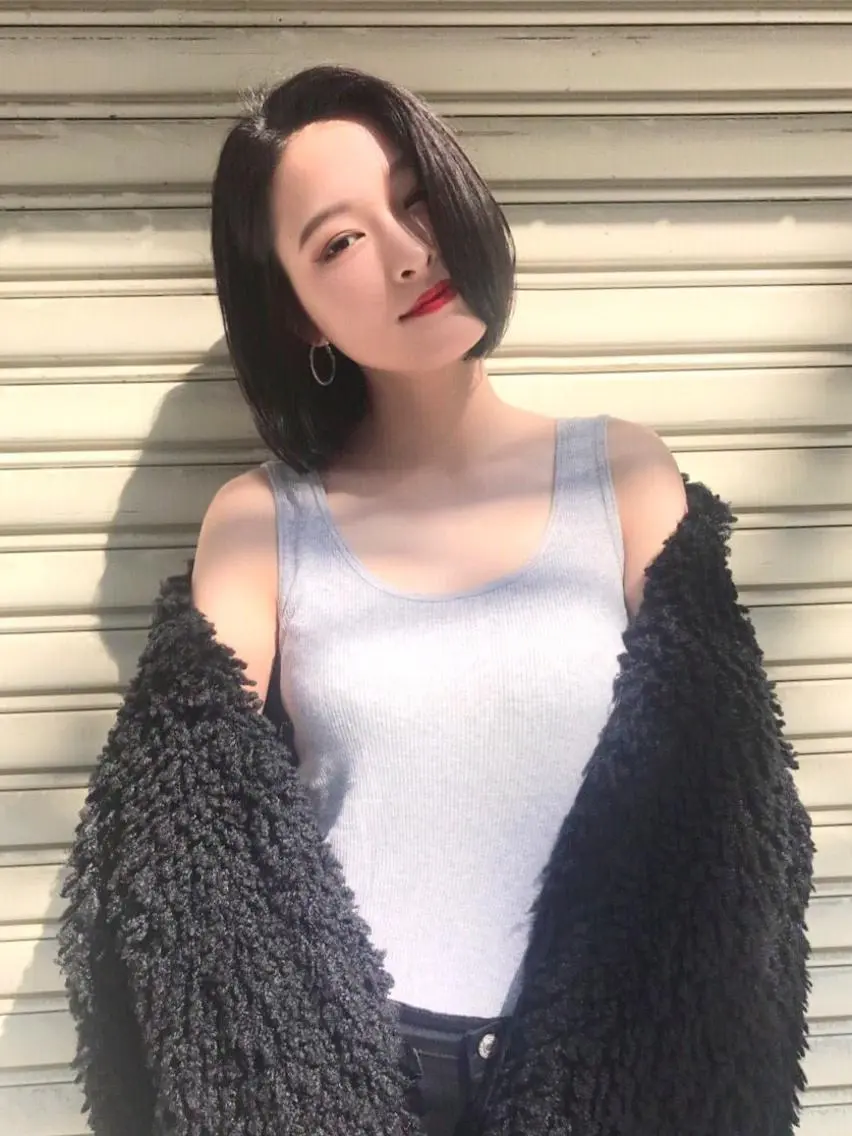 ショート カラー ヘアアレンジ 柔らか垢抜けｶﾗｰと ｶｯﾄ🫧ASUKAのヘアスタイル