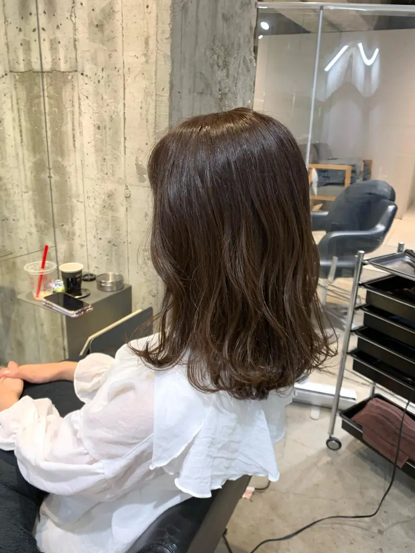 ミディアム カラー 🌈艶髪/髪質改善 新宿itouのヘアスタイル