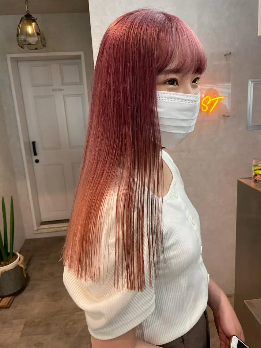 ロング カラー ブリーチ ケアブリーチ ピンクカラー ヘアカラー ナチュラル透明感🌱 小山美樹子のヘアスタイル