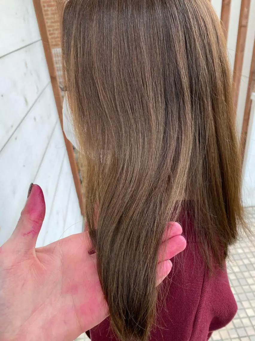 カラー SALOWIN栄 高須大貴のヘアスタイル