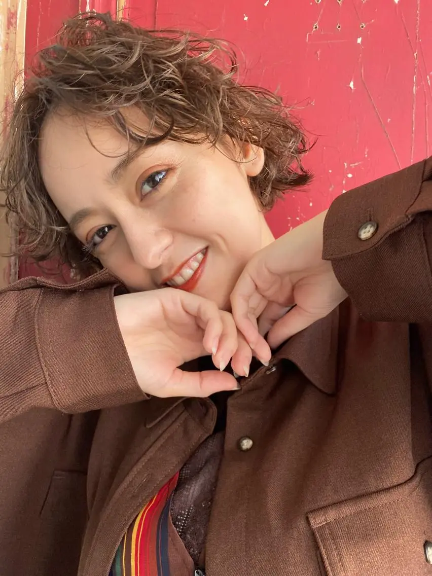 ショート カラー パーマ iizuka akiのヘアスタイル