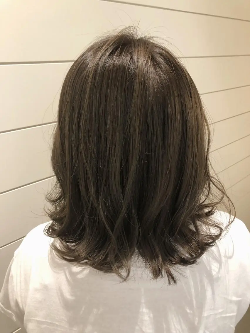ミディアム カラー アッシュ ハイライトカラー ハイライト 🍊新宿南口🍊 ERINAのヘアスタイル