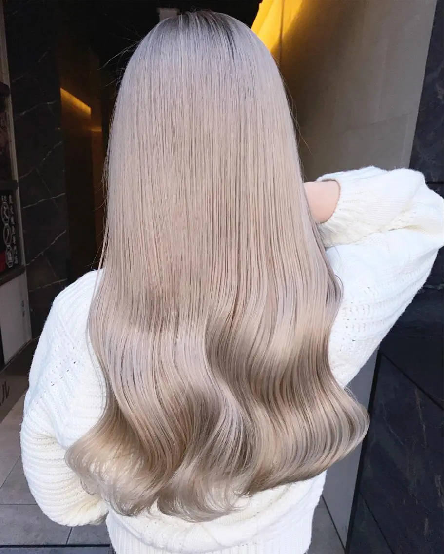 ロング カラー カット ヘアカラー ブリーチ 透明感HIDEのヘアスタイル