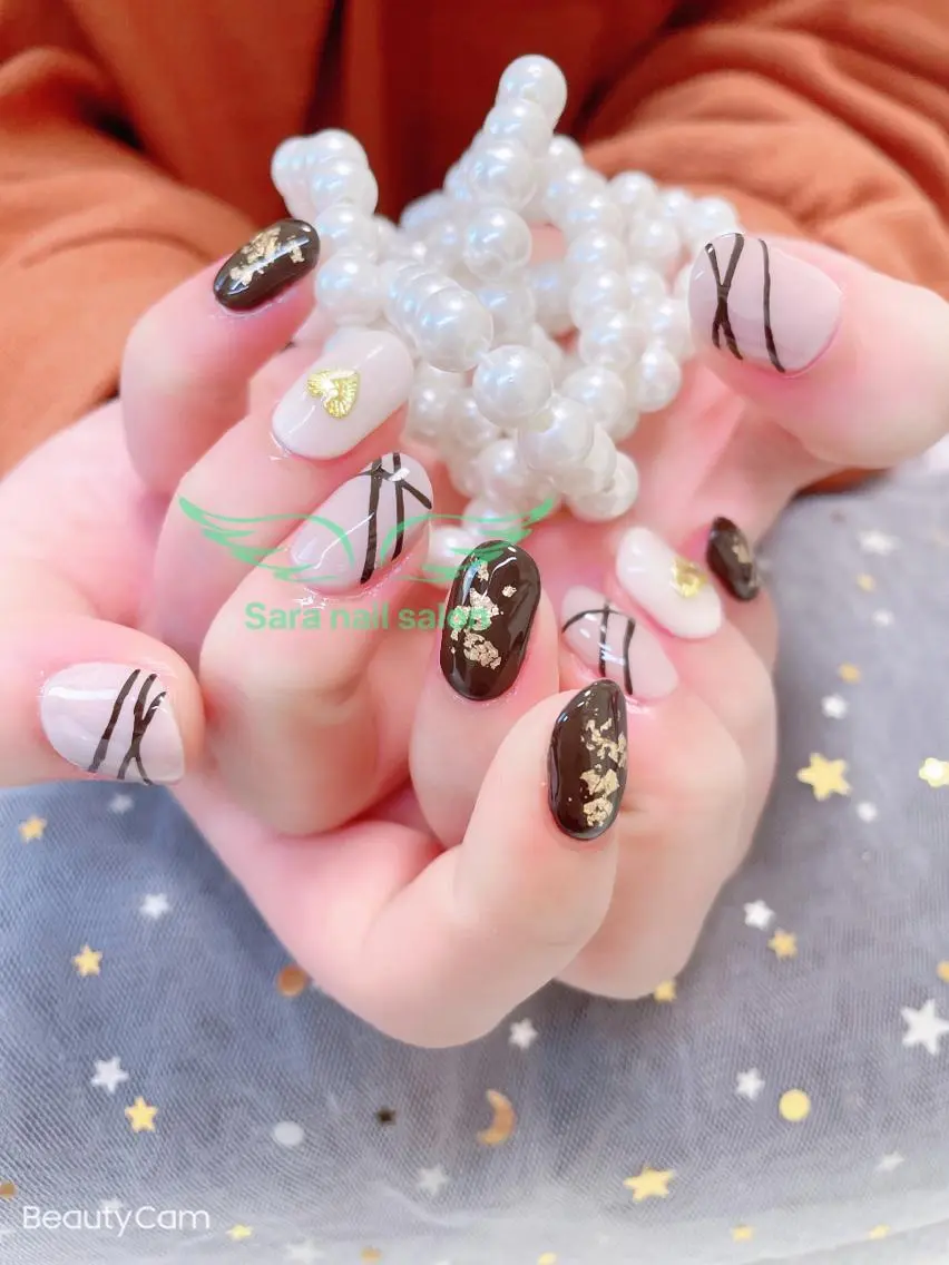 ネイル バレンタイン 小岩 Saraのネイルデザイン