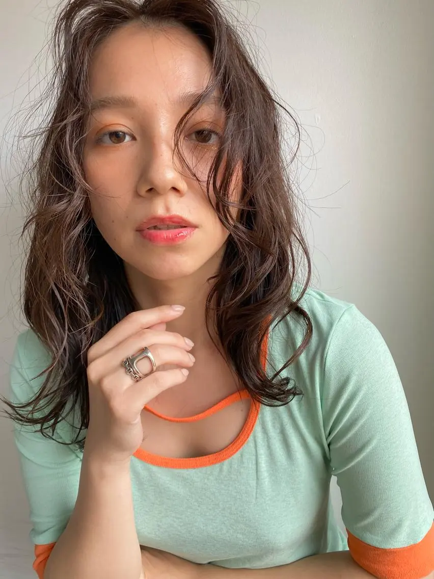 セミロング カラー パーマ Hayashi Shioriのヘアスタイル