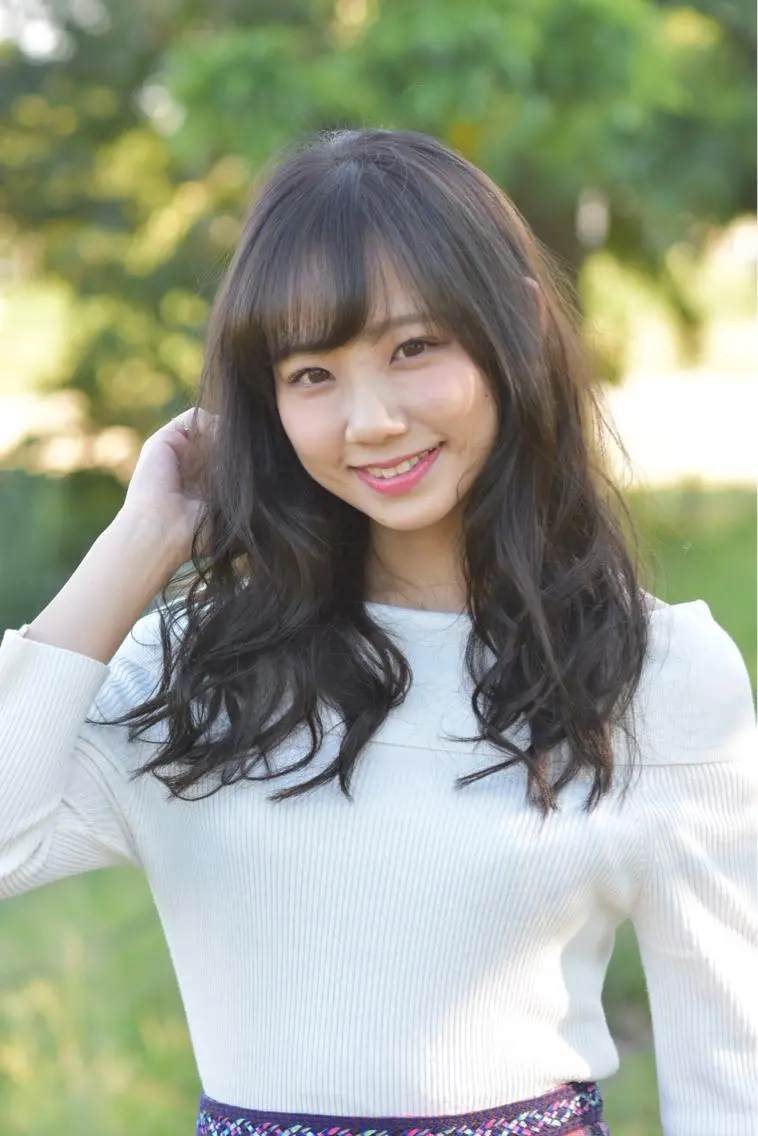 セミロング アッシュ 長谷川 浩章のヘアスタイル