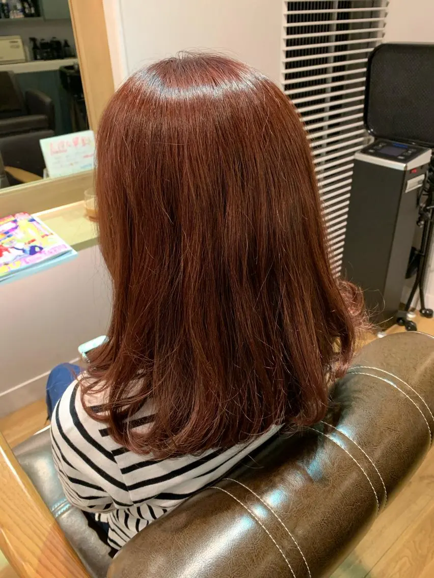ロング カラー ピンクカラー ツキダテ ユイのヘアスタイル
