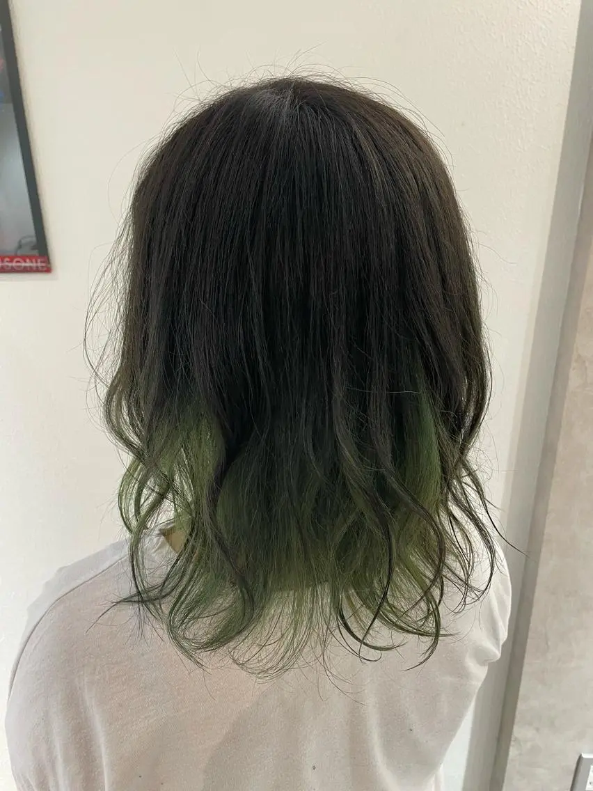 セミロング カラー パーマ ヘアアレンジ メンズ キッズ ネイル マツエク・マツパ グリーン ヘアカラー FABLE HAIR ファブル難波・心斎橋のヘアスタイル