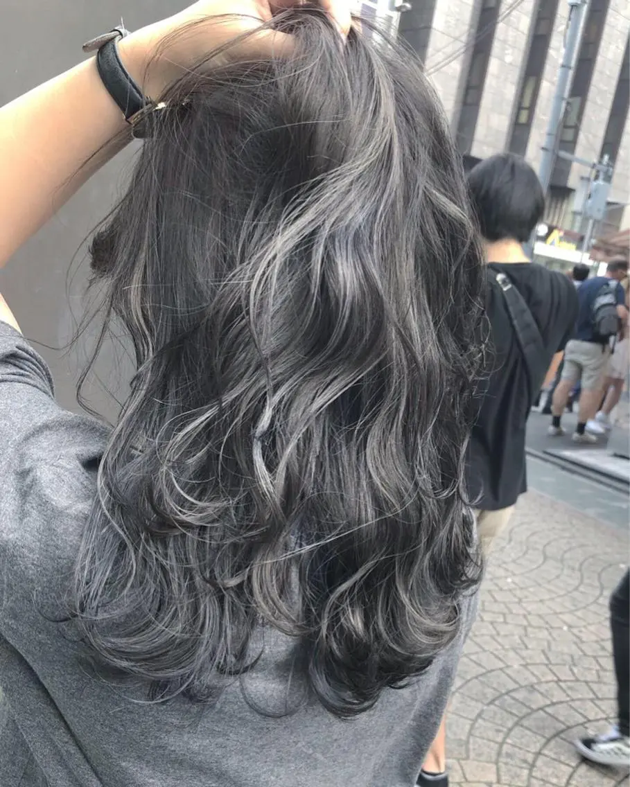 ロング カラー ヘアアレンジ メンズ キッズ ネイル マツエク・マツパ 透明感カラー🤎 ゆりのヘアスタイル