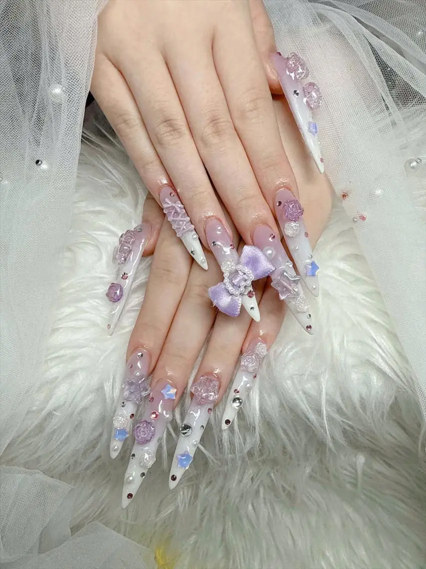 ネイル フレンチネイル ジェルネイル ハロウィン 韓国ネイル マグネットネイル ハンドネイル H.baby Nail Salonのネイルデザイン