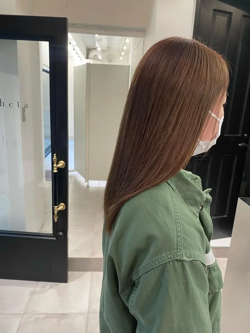 ミディアム カラー Tomoka🐶🌟 似合わせカット✂︎のヘアスタイル