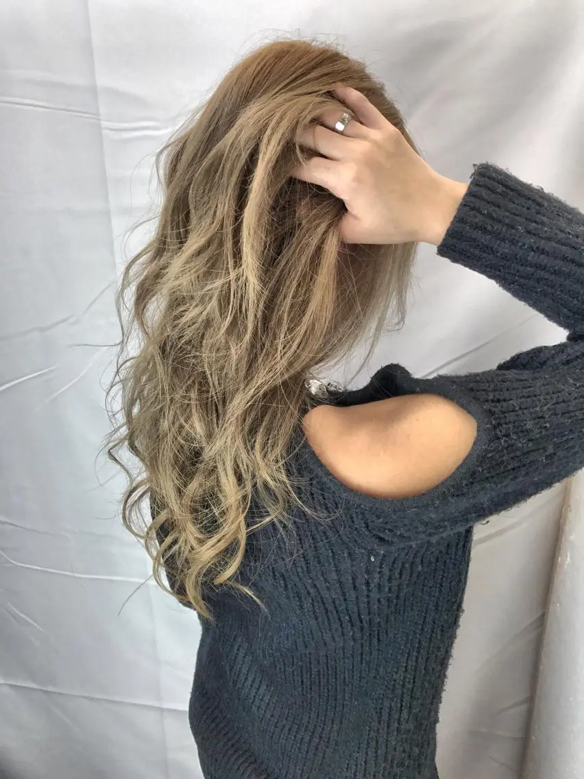 セミロング カラー TAKAHASHI LEAPSのヘアスタイル