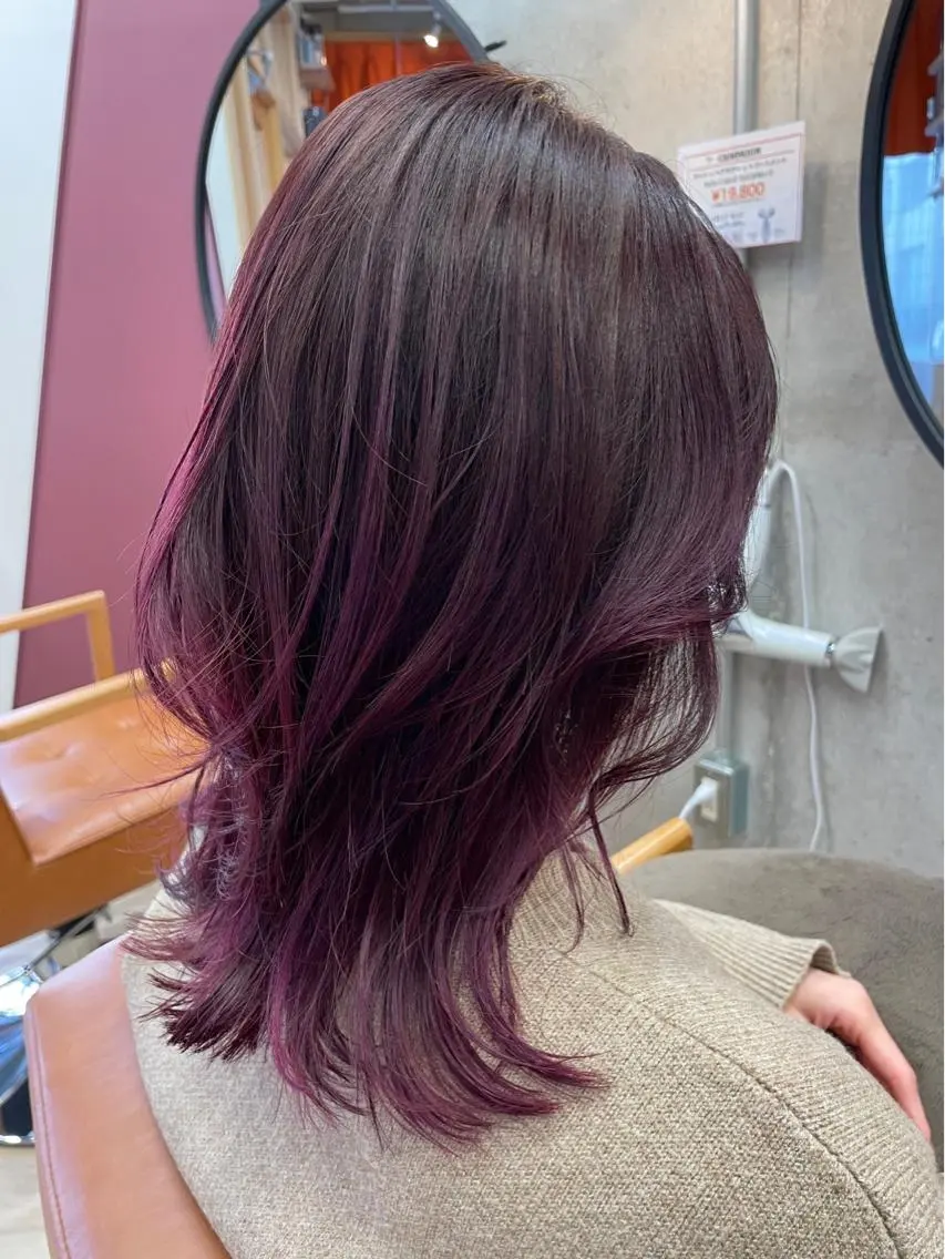 ミディアム カラー 透明感カラー ハイライトカラー ハイトーンカラー インナーカラー ボブ カット ヘアカラー トリートメント 東 史夏のヘアスタイル