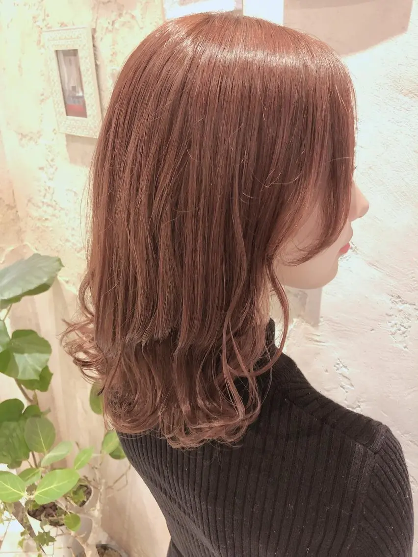 ミディアム ラベンダーブラウン カット ヘアカラー トリートメント 代表山口ひな 髪質改善のプロのヘアスタイル