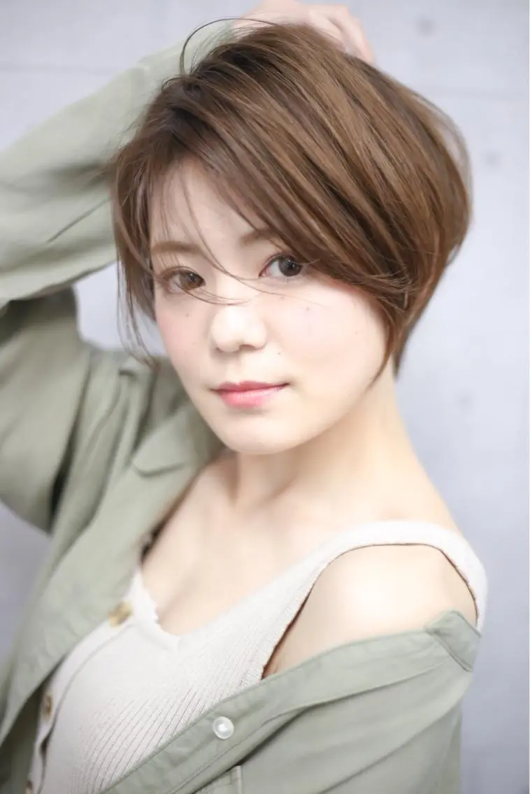 ショート カラー 【似合わせ美容師 ✂️】吉澤和幸のヘアスタイル