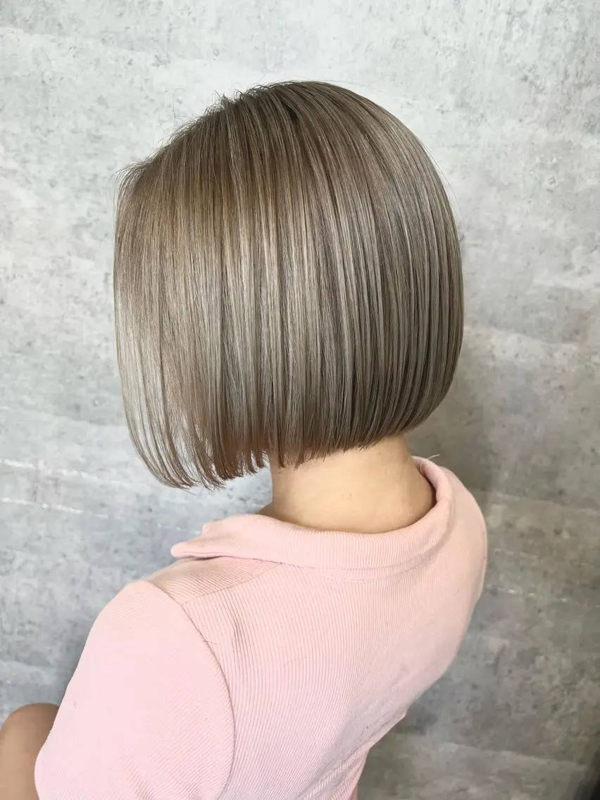 ショート カラー カット トリートメント M IIのヘアスタイル