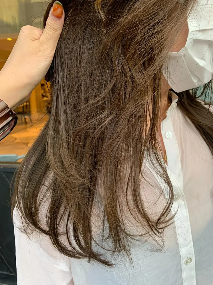 ロング カラー カット ヘアカラー Takahashi Yuriのヘアスタイル