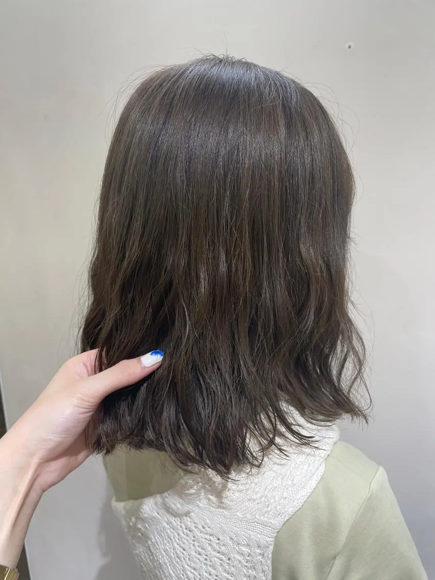 セミロング カラー ベージュカラー オリーブベージュ ヘアカラー 縮毛矯正/レイヤー 🌙児玉光瑠のヘアスタイル