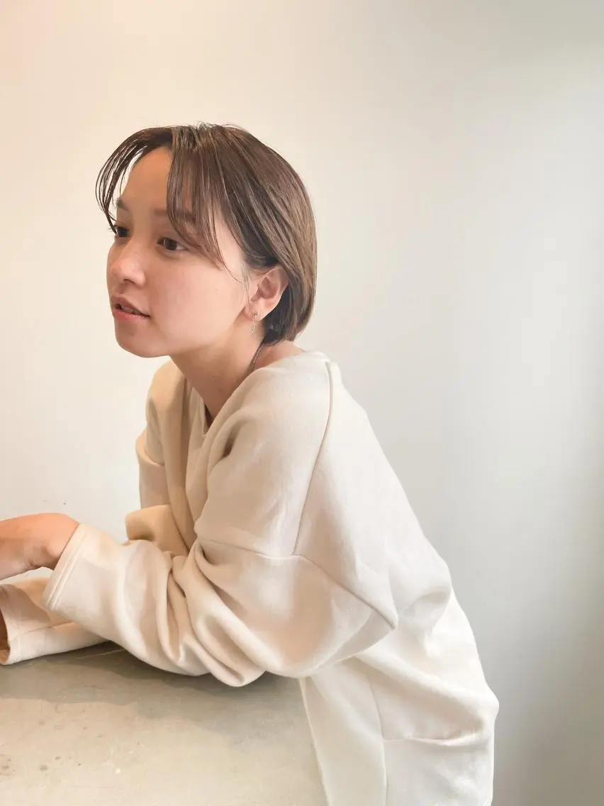 ショート カラー アディクシーカラー ブリーチ ブロンド ブルーカラー ハイライトカラー カット ヘアカラー トリートメント CEINE【セーヌ】 三軒茶屋のヘアスタイル