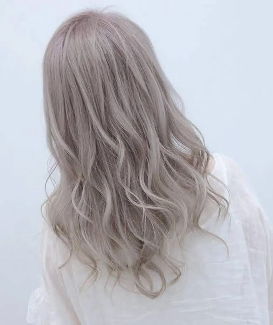 ミディアム 【ブリーチ縮毛矯正】 TAKUMIのヘアスタイル