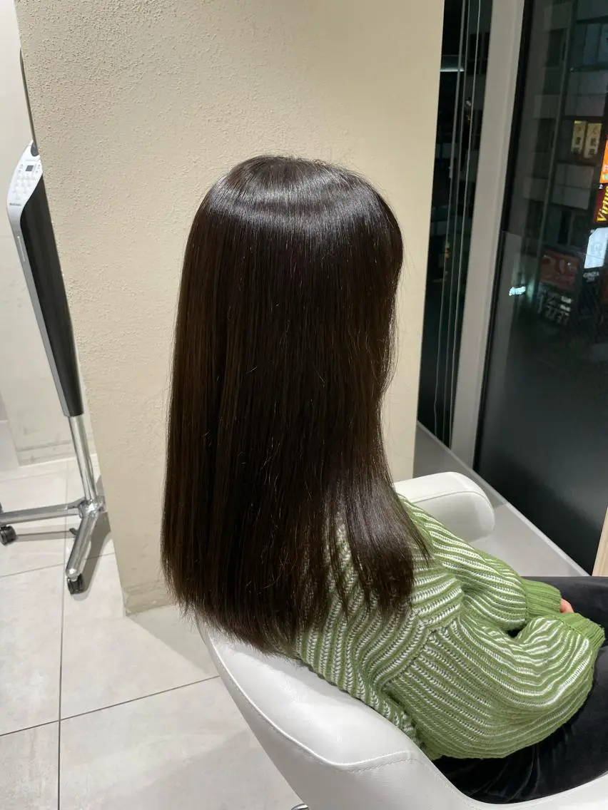 カラー ヘアカラー 大畑 茉那のヘアスタイル
