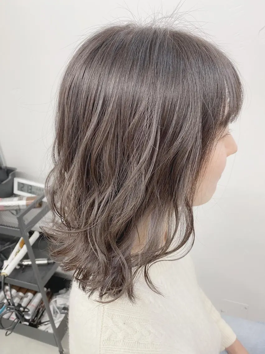 ミディアム 豊中駅3分eha レッスンモデルのヘアスタイル