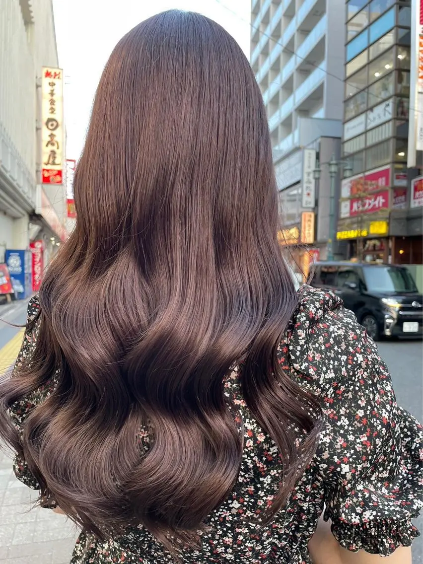 カラー ベージュカラー ブリーチ ケアブリーチ ダブルカラー イヤリングカラー ヘアカラー トリートメント カットパーマ 🌀あさみのヘアスタイル