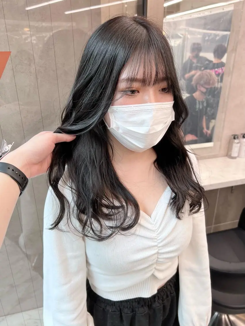 ロング カラー パーマ ヘアアレンジ メンズ キッズ ネイル マツエク・マツパ アイブロウ 上品＆韓国風 🥀海心🥀のヘアスタイル