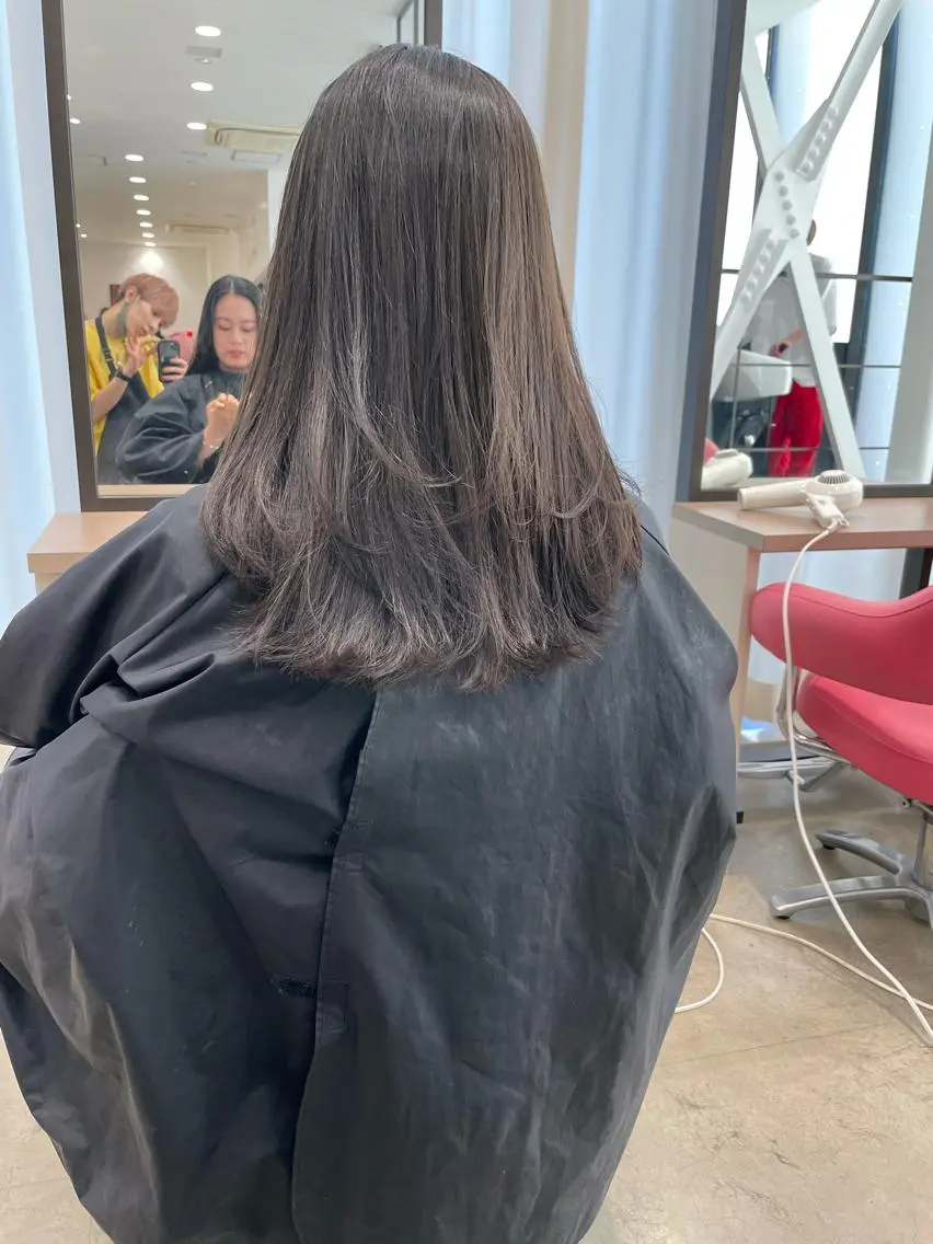 セミロング カラー ヘアアレンジ メンズ 🧸ハイトーン🧸 ゆっきー🧸のヘアスタイル