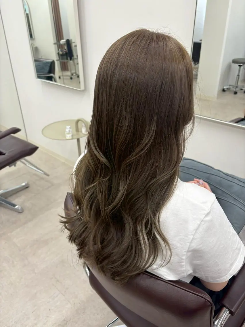 ロング カラー ショートボブ ボブ くびれヘア 顔周りカット ロング カット ヘアカラー N゜jillva ナンバージルバのヘアスタイル