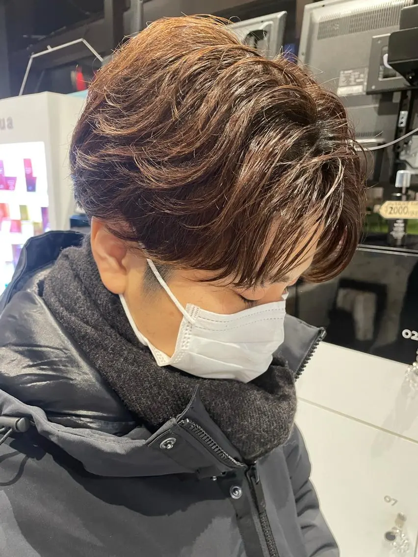 ショート パーマ 韓国風ヘア メンズヘア特化 崎田 成人のヘアスタイル