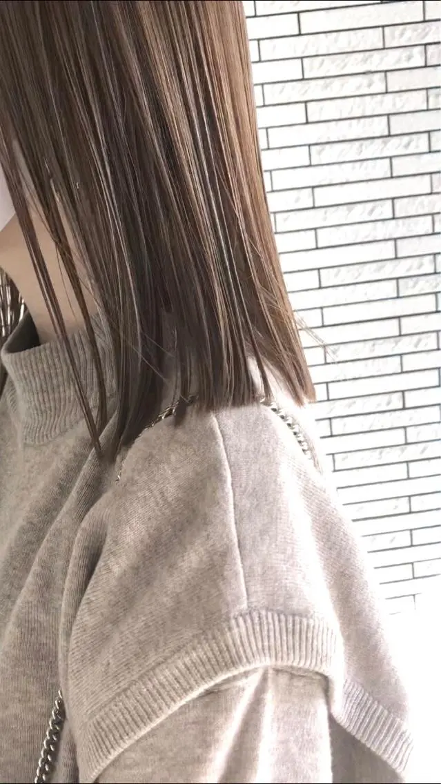 ミディアム カラー ヘアアレンジ グレージュ ハイライトカラー ハイライト クドウレイ fifth神南のヘアスタイル