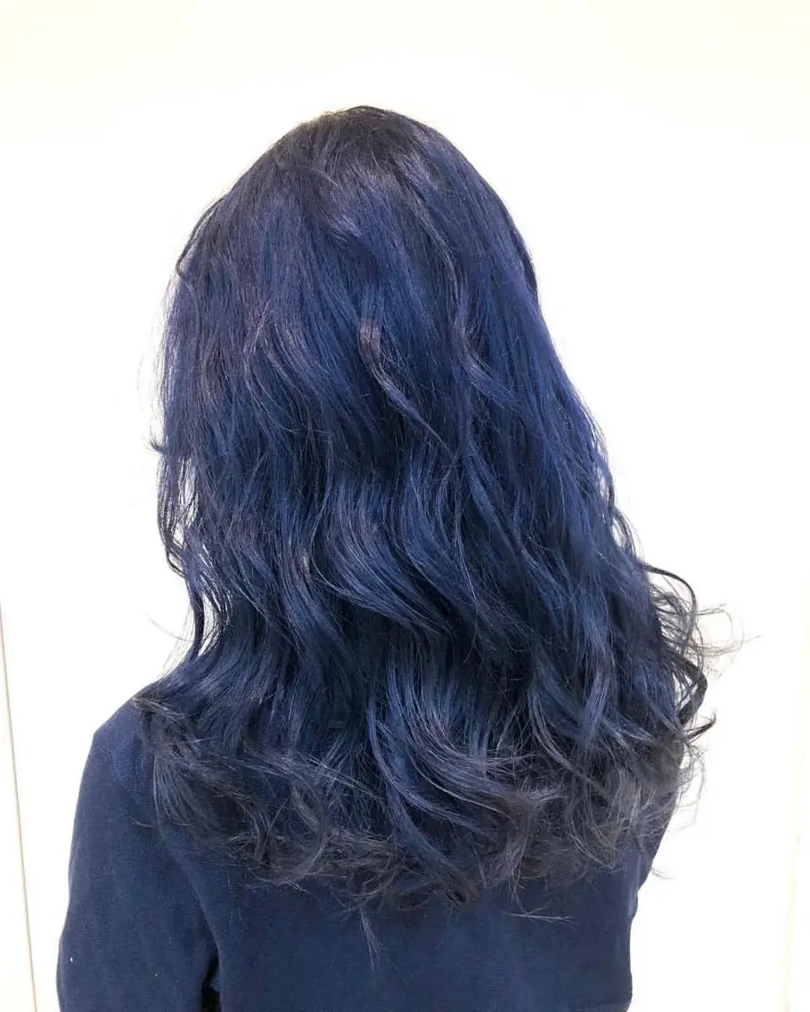 ロング 高坂 優花のヘアスタイル