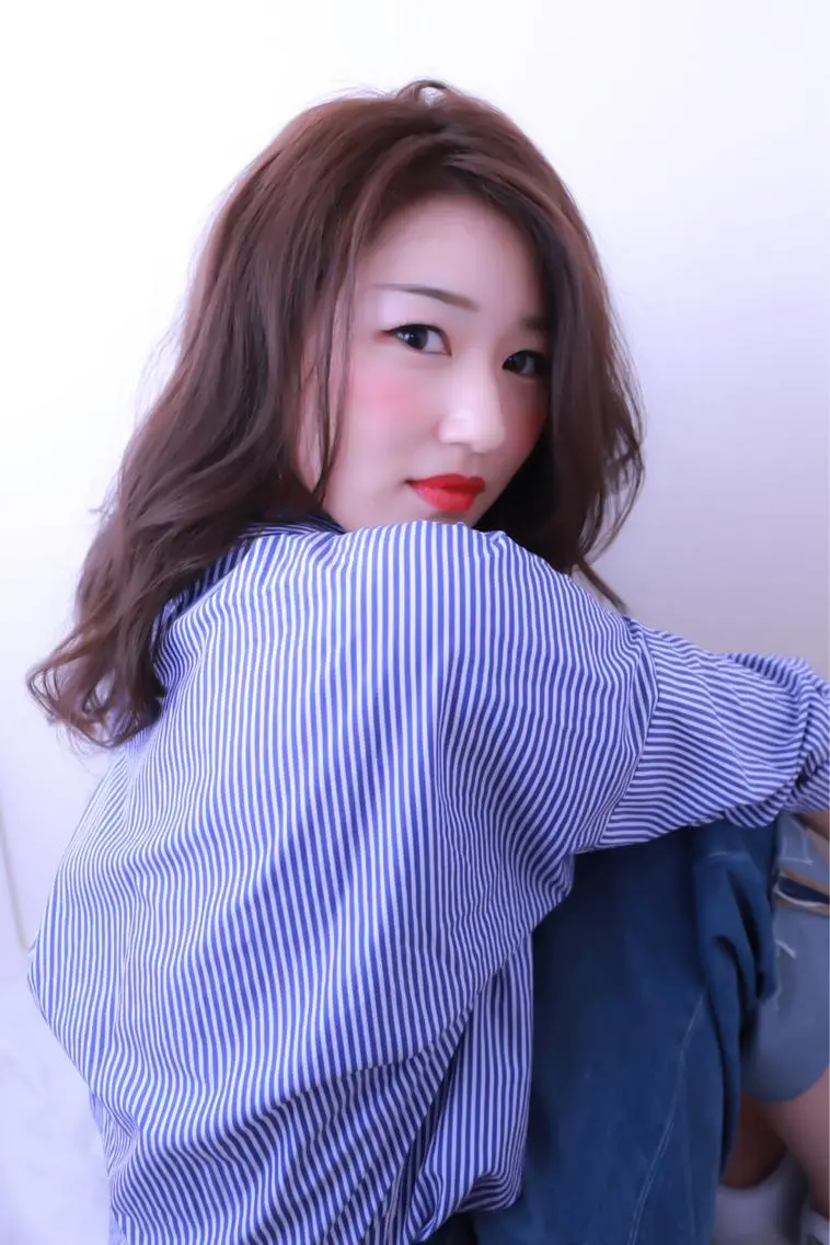 セミロング カラー パーマ ヘアアレンジ IVY villa Suzu.のヘアスタイル