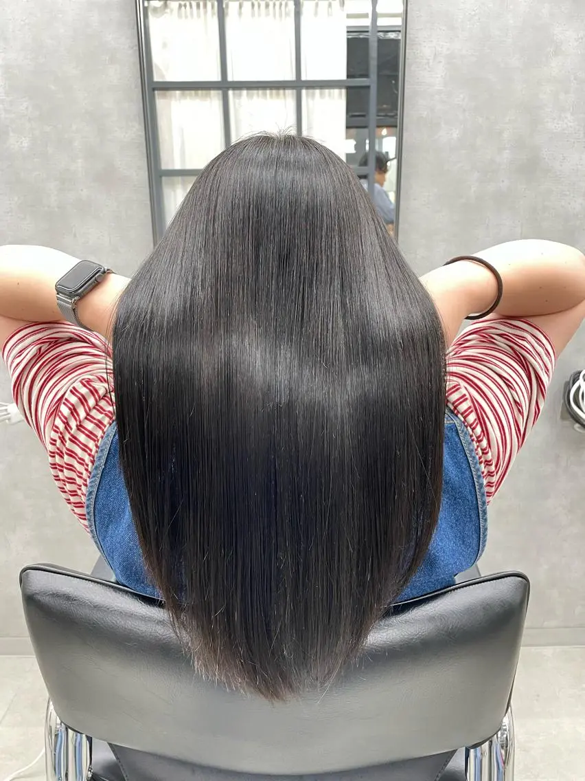ロング 髪質改善 縮毛矯正 梅雨対策すぐ巻ける ☔️縮毛矯正勝倉　麗のヘアスタイル