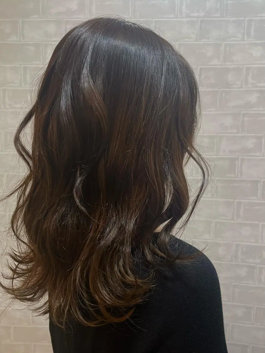 ミディアム カラー ブリーチ/ヘアセット 🪞🌙minamiのヘアスタイル