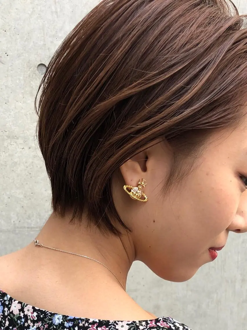 ショート 切りっぱなしボブ アッシュ ボブ 外国人風カラー ハイライト ショート職人 美容師【KENTA】のヘアスタイル