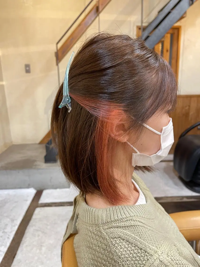 カラー ブリーチ 女性理容師 黒岩　さちのヘアスタイル