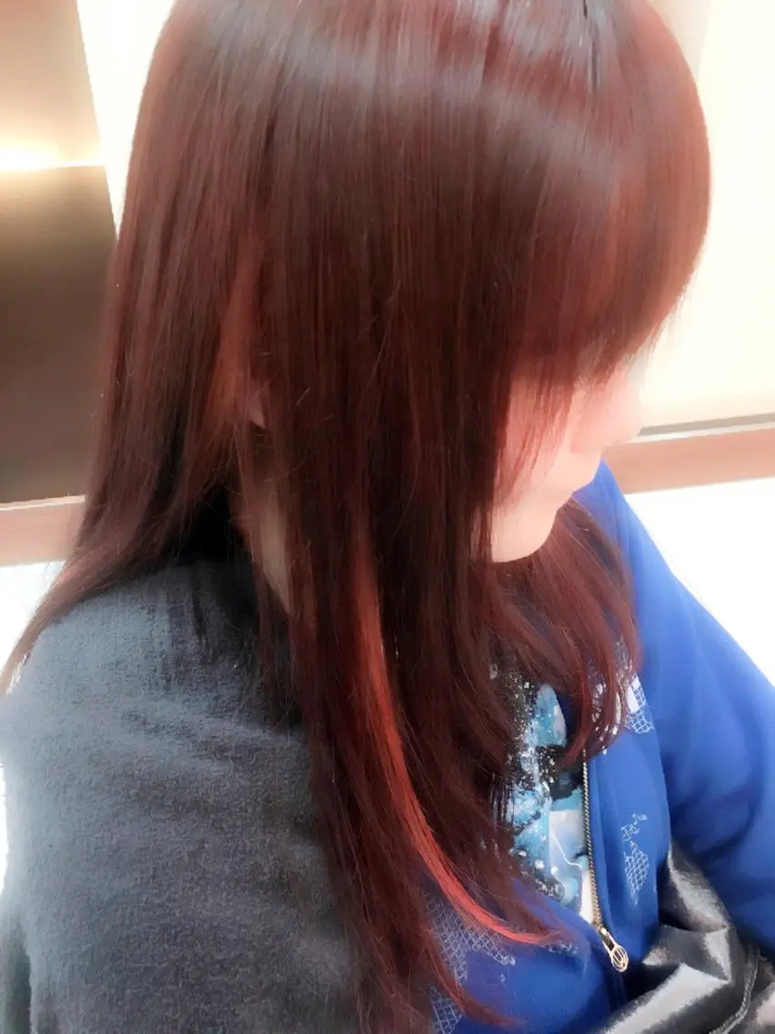 カラー インナーカラー ピンクカラー 永井 大希のヘアスタイル