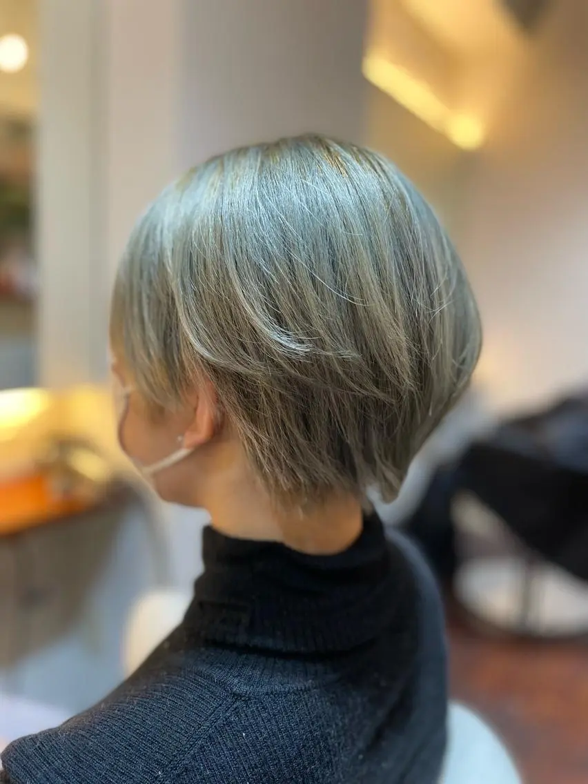 ショート カット CoCooN Hiromiのヘアスタイル