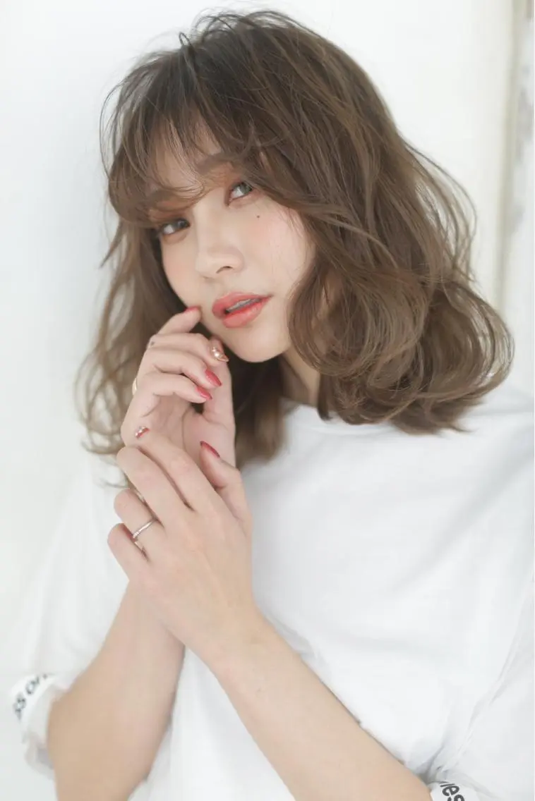 セミロング カラー パーマ アッシュ Lee 甲子園のヘアスタイル