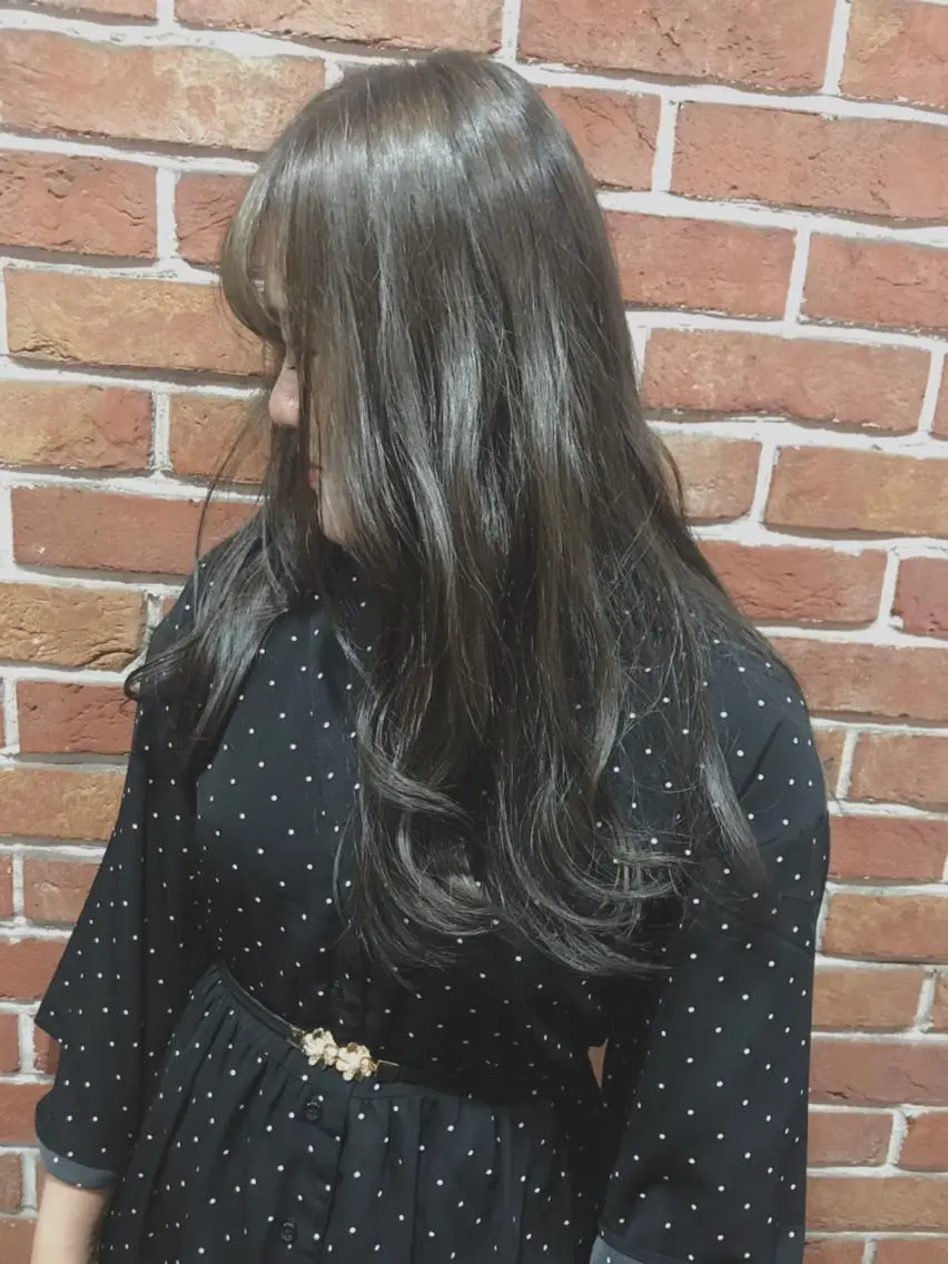ロング カラー ヘアカラー トリートメント コマツリサ ROCCO eastのヘアスタイル