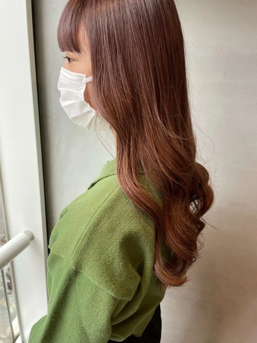ロング カラー ブラウンカラー ピンクカラー ピンクブラウン カット ヘアカラー 女性リピ90%🍨 🩷佐藤みずきのヘアスタイル