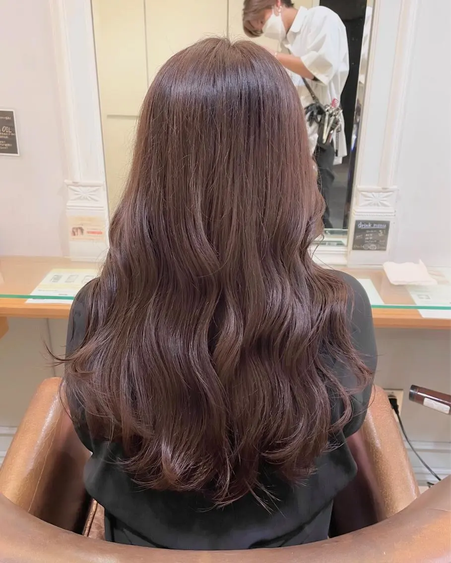 ロング カラー ブラウンカラー 透明感カラー ラベンダーカラー くびれヘア エギョモリ カット ヘアカラー トリートメント 横浜/レイヤーカット /韓国ヘア/佐藤記正のヘアスタイル