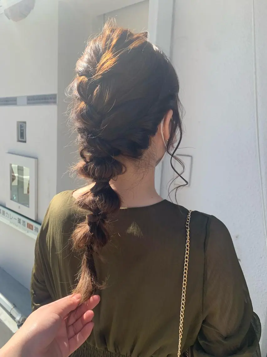 ロング SEAM アキホのヘアスタイル